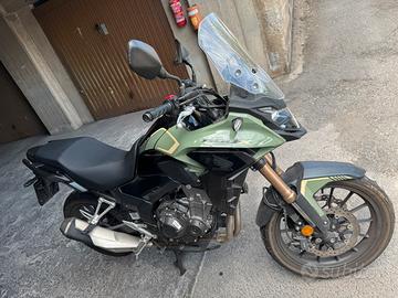 Honda CB 500 X, 8700km, come da vetrina