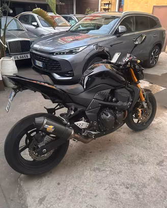 kawasaki Z750