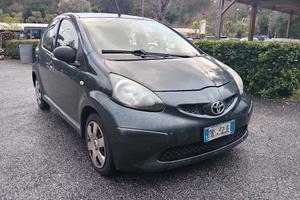Toyota Aygo 1.0 - Anno 2008

