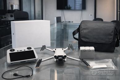 DJI Mini 3 Pro RC Fly More combo 3 mesi di garanzi