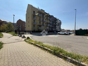 3 LOCALI A BORGARO TORINESE