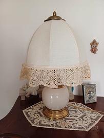 Tre abajour in ceramica ed ottone