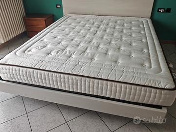 Materasso matrimoniale 180x215 memory foam NUOVO