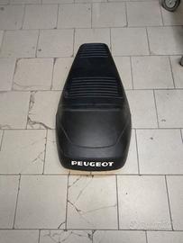 Sella per scooter Peugeot 50