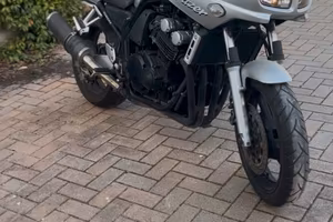yamaha fazer 600 anno 2000/1