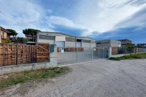Capannone Industriale Tortoreto [Cod. rif T906VCG]