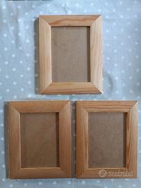 Tre cornici in legno 23,5 x 19 cm