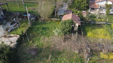 CASA INDIPENDENTE A CAVE