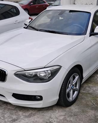 BMW 114 114d 5p Unique
