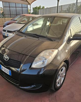 Toyota Yaris 1.3 5 porte M-MT Sol