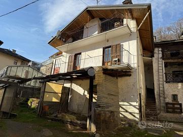 CASA SEMINDIPENDENTE A GERMAGNANO