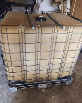 Cisterna IBC 1000 litri