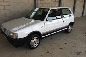Fiat uno turbo targa oro asi