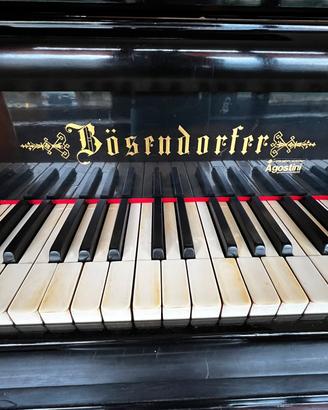 Prestigioso pianoforte a coda Bösendorfer 155