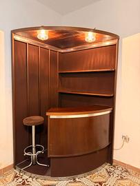 Mobile bar angolare + 2 sgabelli vintage