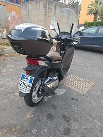 Sh 300