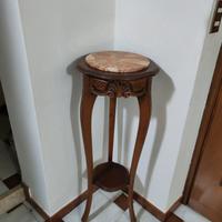 Treppiede portavaso con top in MARMO