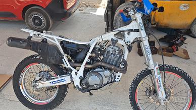 Yamaha TT 600 