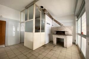 AVERSA; Locale commerciale con agibilità FL228