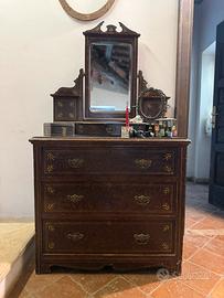 Consolle antica con specchio