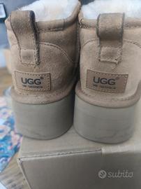 scarponcino donna Ugg nr 38