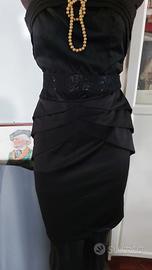  Tubino stile Audrey e scarpe