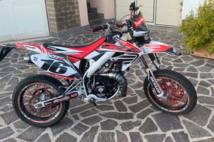 Hm Honda 50 derapage