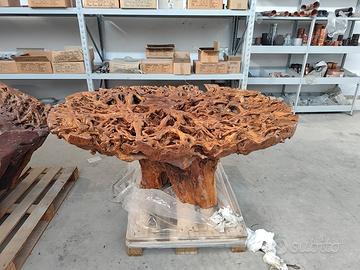 arredamenti in radice di Teak