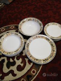servizio di piatti 
