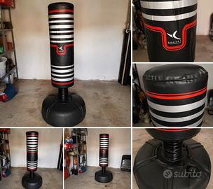 Sacco da boxe da terra Domyos (Decathlon) con base