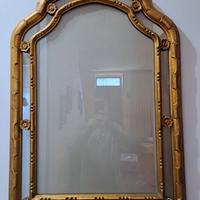 SPECCHIO CON CORNICE IN LEGNO