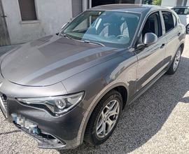 Stelvio 2.2 190CV Q4 integrale 4X4 cambio AT8 