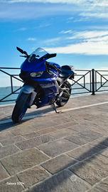 Yamaha R3 del 2020