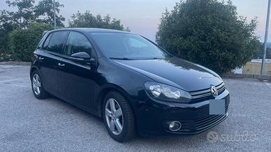 Volkswagen Golf  VI 2008 5p 1.6 tdi Comfortline