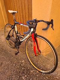 bici pinarello paris