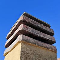 Comignolo in cemento antivento