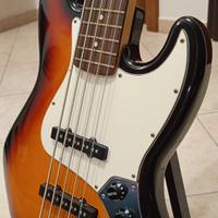 Fender jazz bass 5 corde.