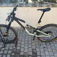 Commencal XL