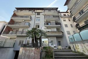 3 LOCALI A MARANO DI NAPOLI