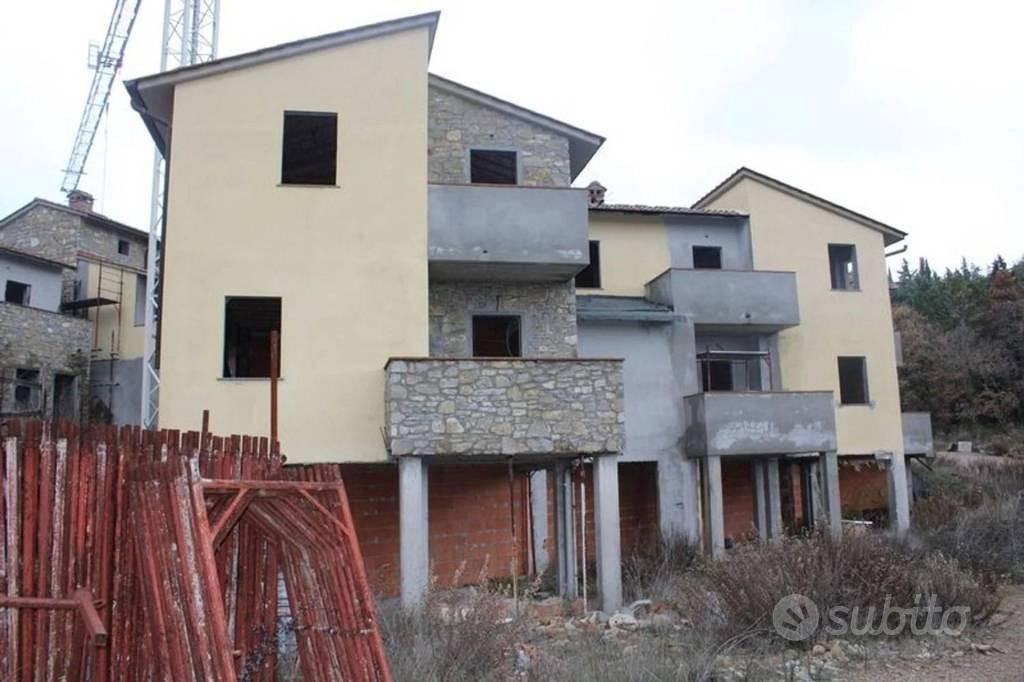 Immobile in asta di 21873 m² a Castellina in Chian - Vista 2
