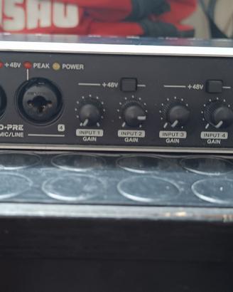 scheda audio Steinberg ur44