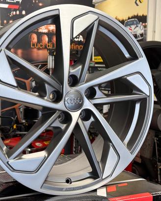 CERCHI ORIGINALI AUDI A3 S3 DA 19''