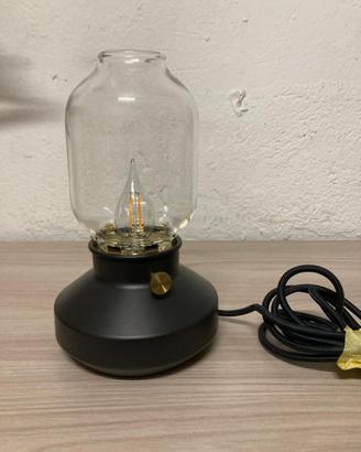 Lampada IKEA e MAISON