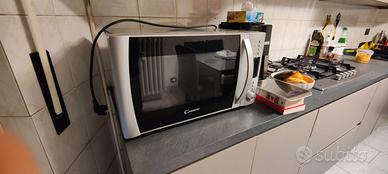 Forno Microonde Candy con Grill 20 Litri