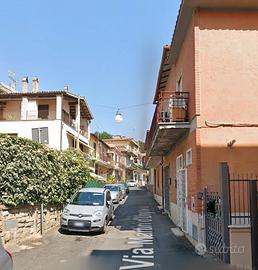 Formello trilocale elegantemente ammobiliato