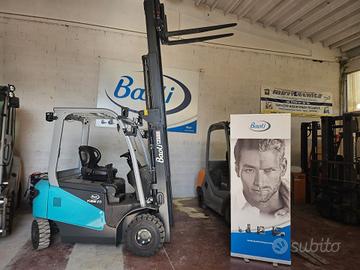 Carrello elevatore elettrico 2500kg montante tripl