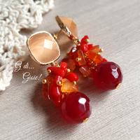 Orecchini con pietre dure e ganci in ottone