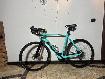 Bianchi e-impulso road