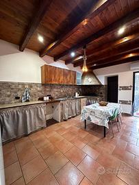 Indipendente a torre faro piano terra