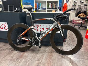 Bici da cronometro FUJI